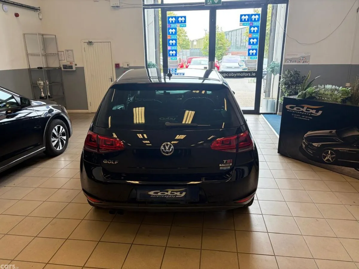 Volkswagen Golf Hatchback, Petrol, 2016, Black
