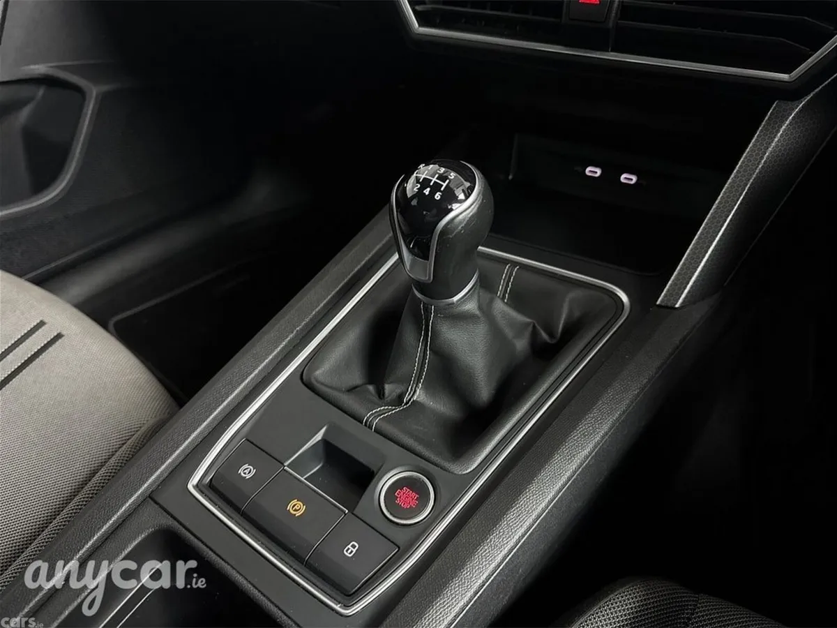 SEAT Leon Estate, Petrol, 2021, Grey