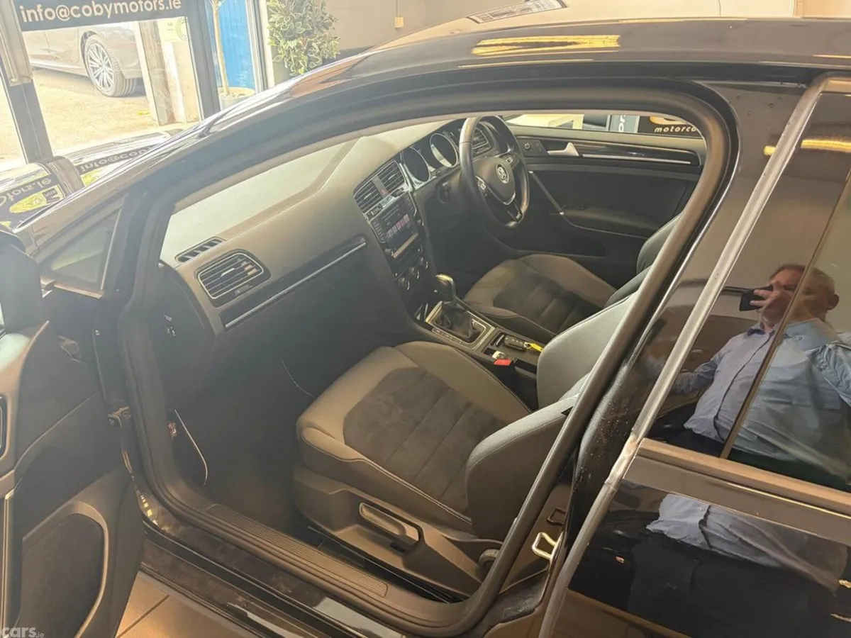 Volkswagen Golf Hatchback, Petrol, 2016, Black