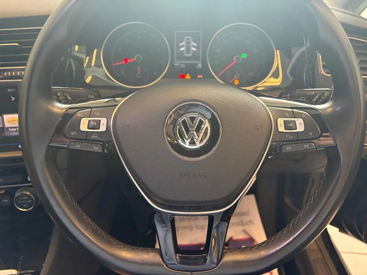Volkswagen Golf Hatchback, Petrol, 2016, Black