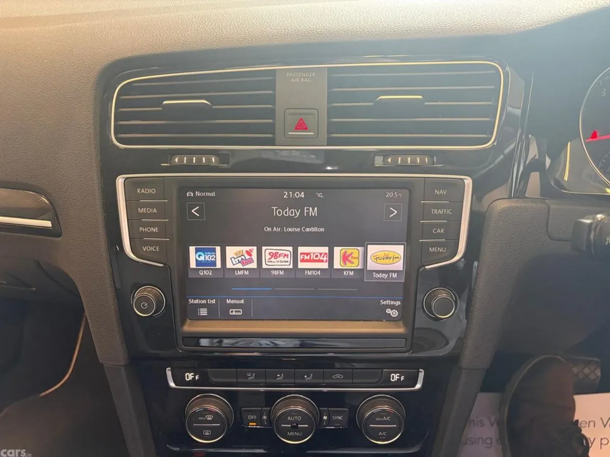 Volkswagen Golf Hatchback, Petrol, 2016, Black