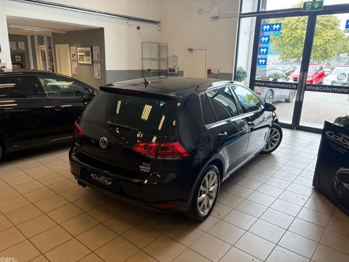 Volkswagen Golf Hatchback, Petrol, 2016, Black