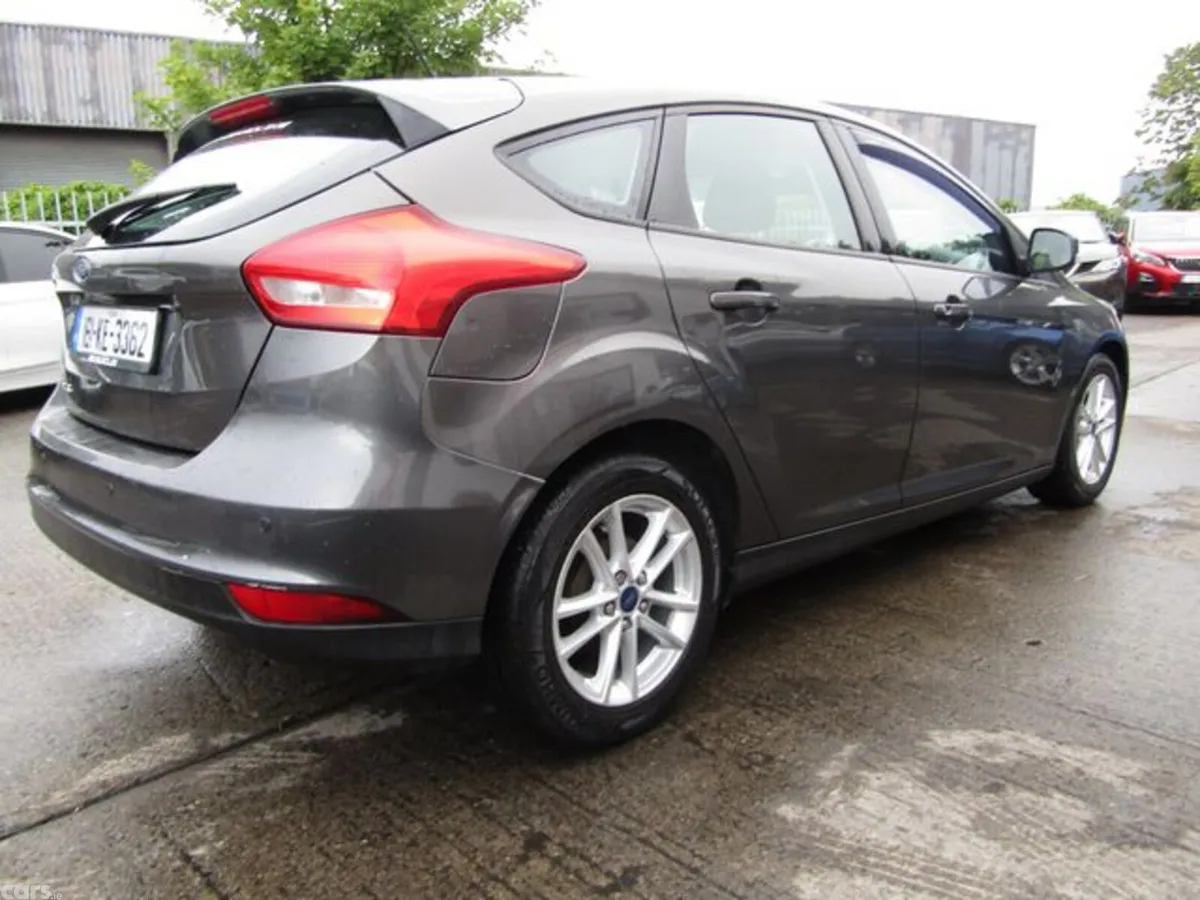Ford Focus Hatchback, Diesel, 2016, Grey