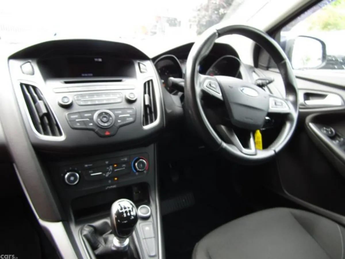 Ford Focus Hatchback, Diesel, 2016, Grey
