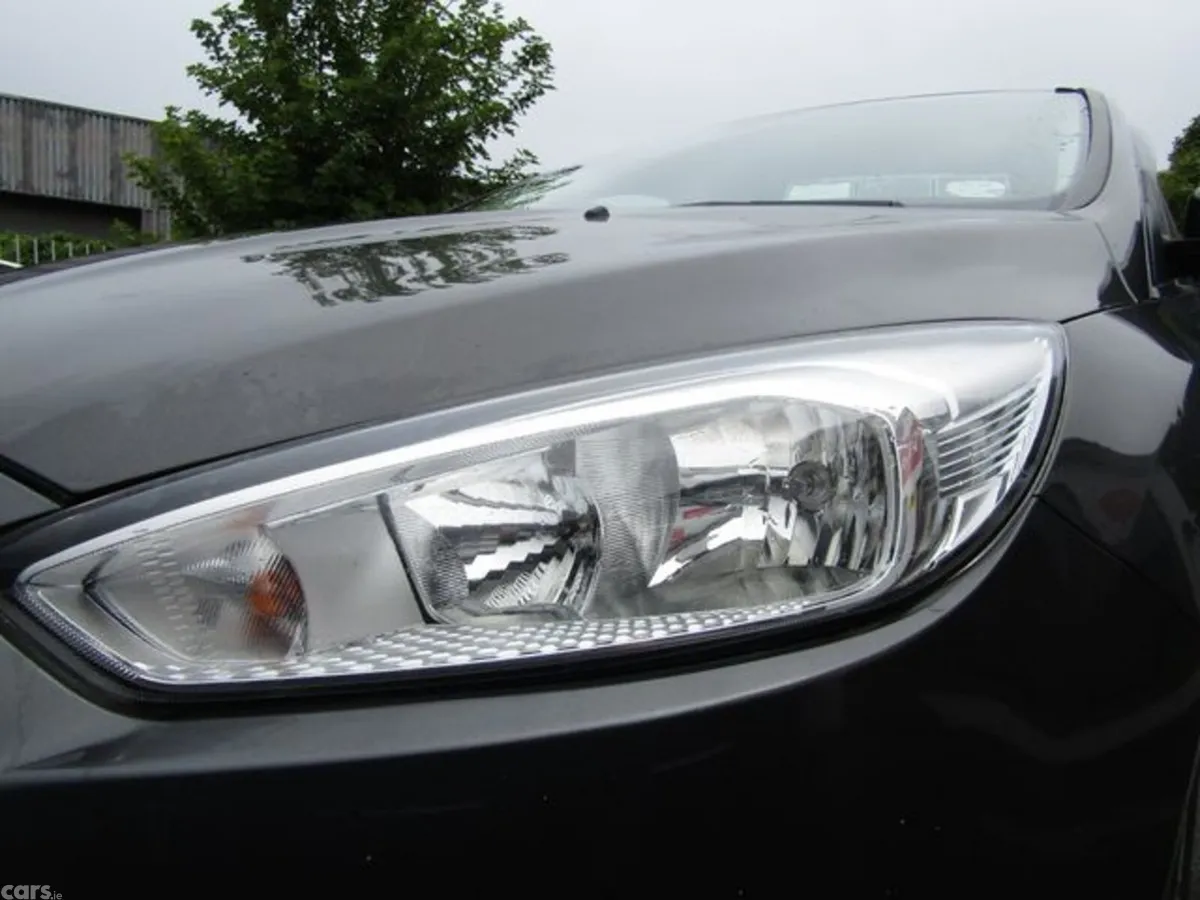 Ford Focus Hatchback, Diesel, 2016, Grey