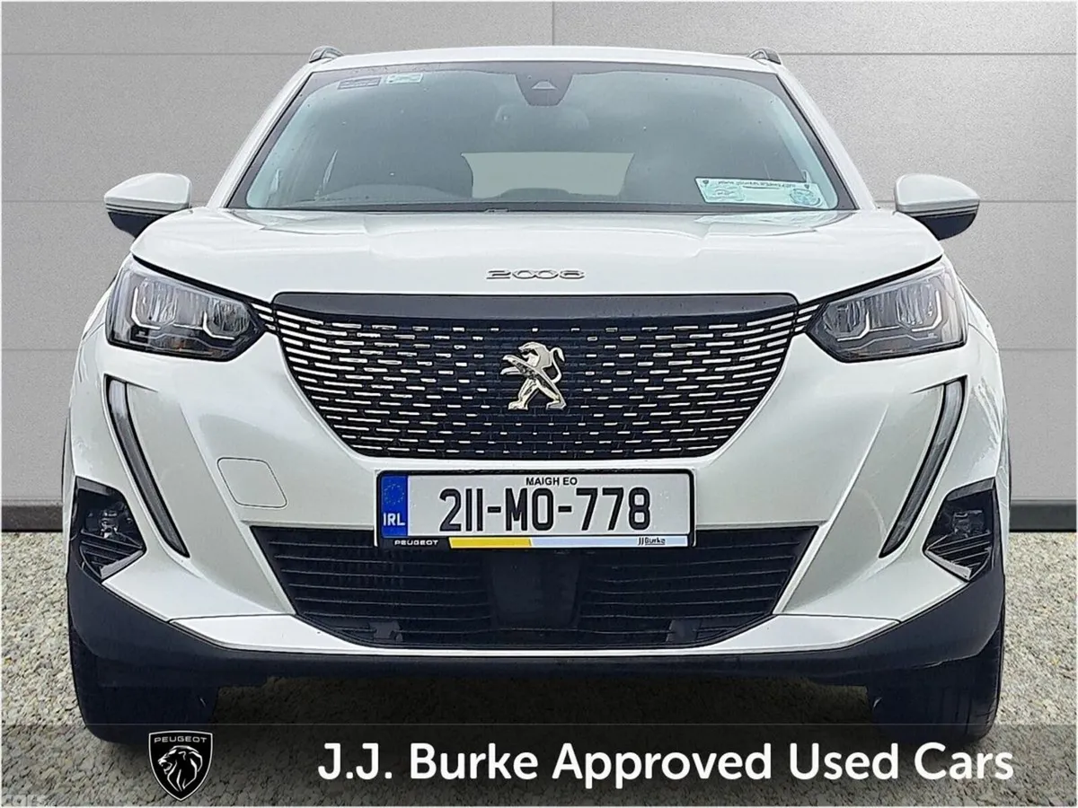 Peugeot 2008 SUV, Petrol, 2021, White