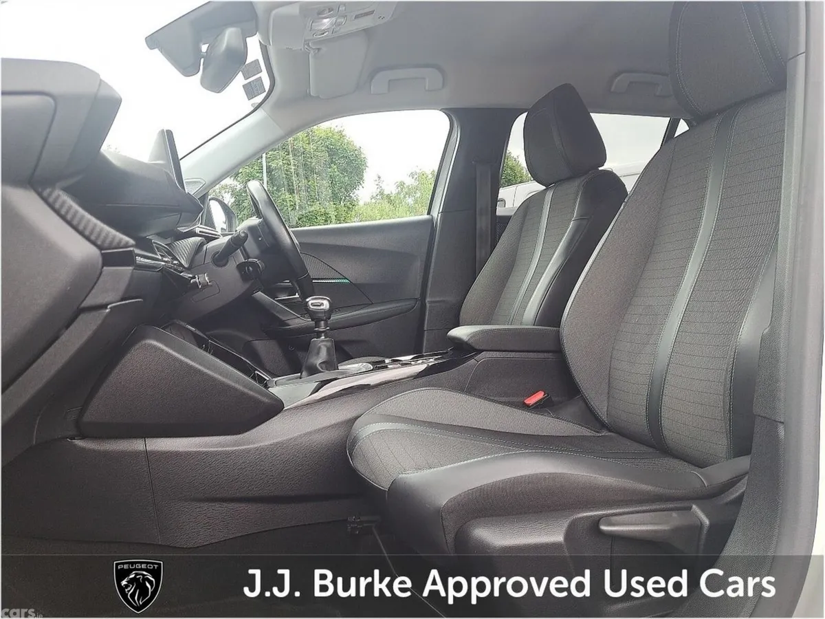 Peugeot 2008 SUV, Petrol, 2021, White