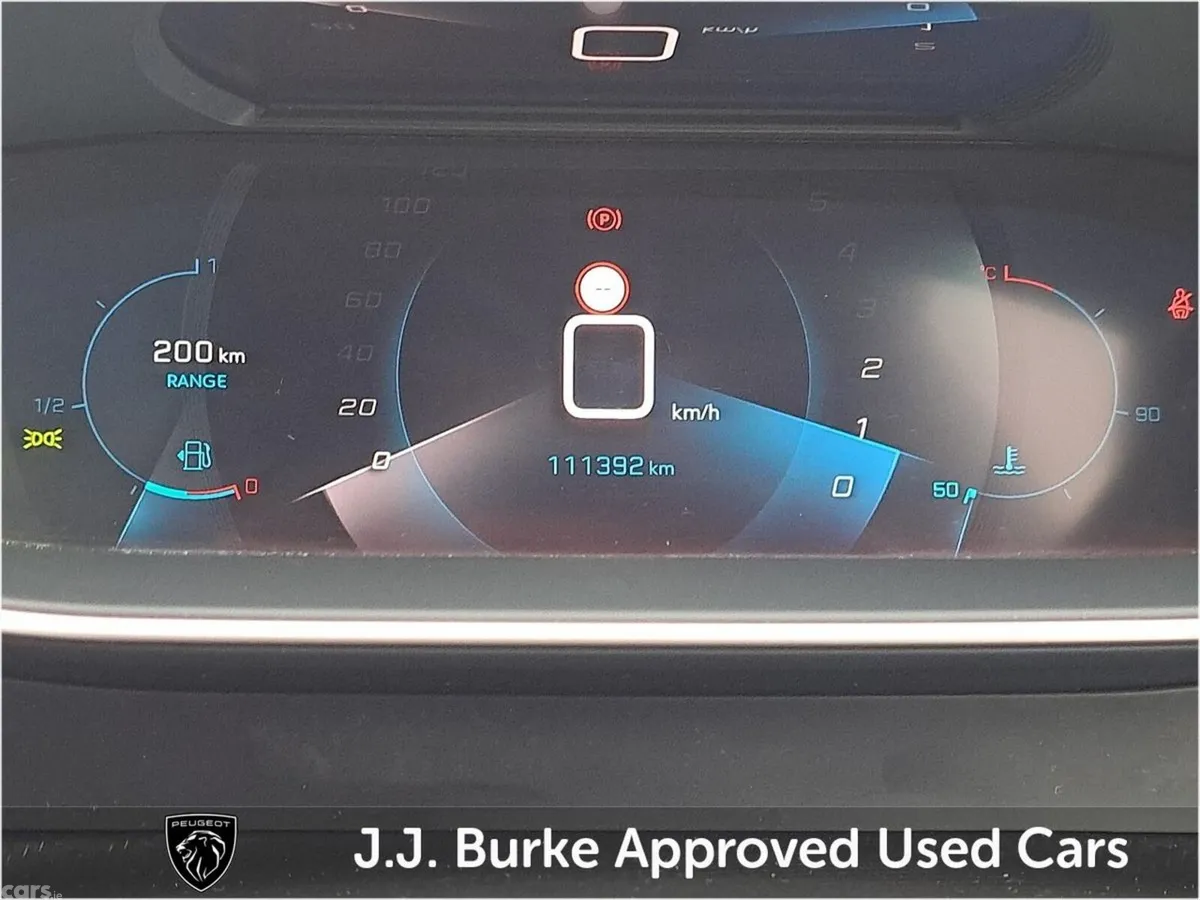 Peugeot 2008 SUV, Petrol, 2021, White