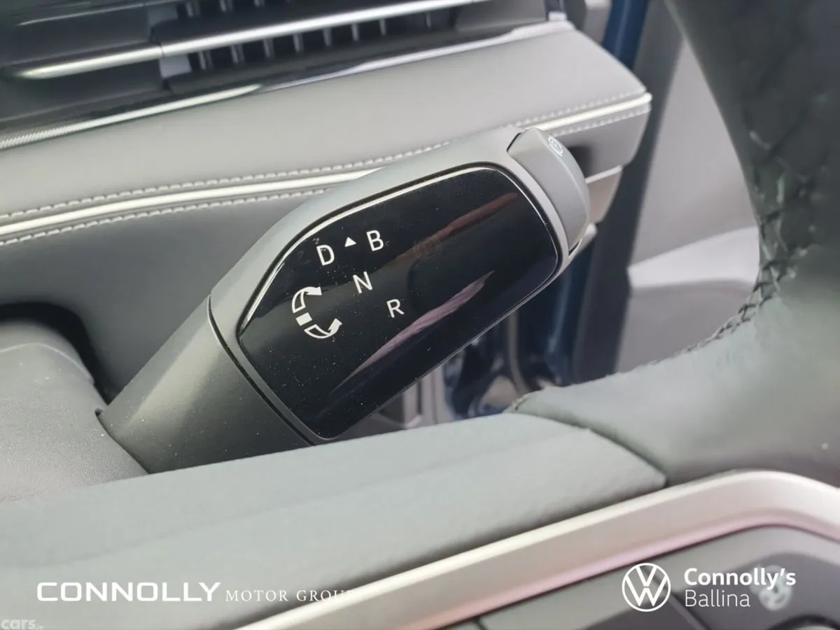 Volkswagen ID.7 Saloon, Electric, 2027, Blue