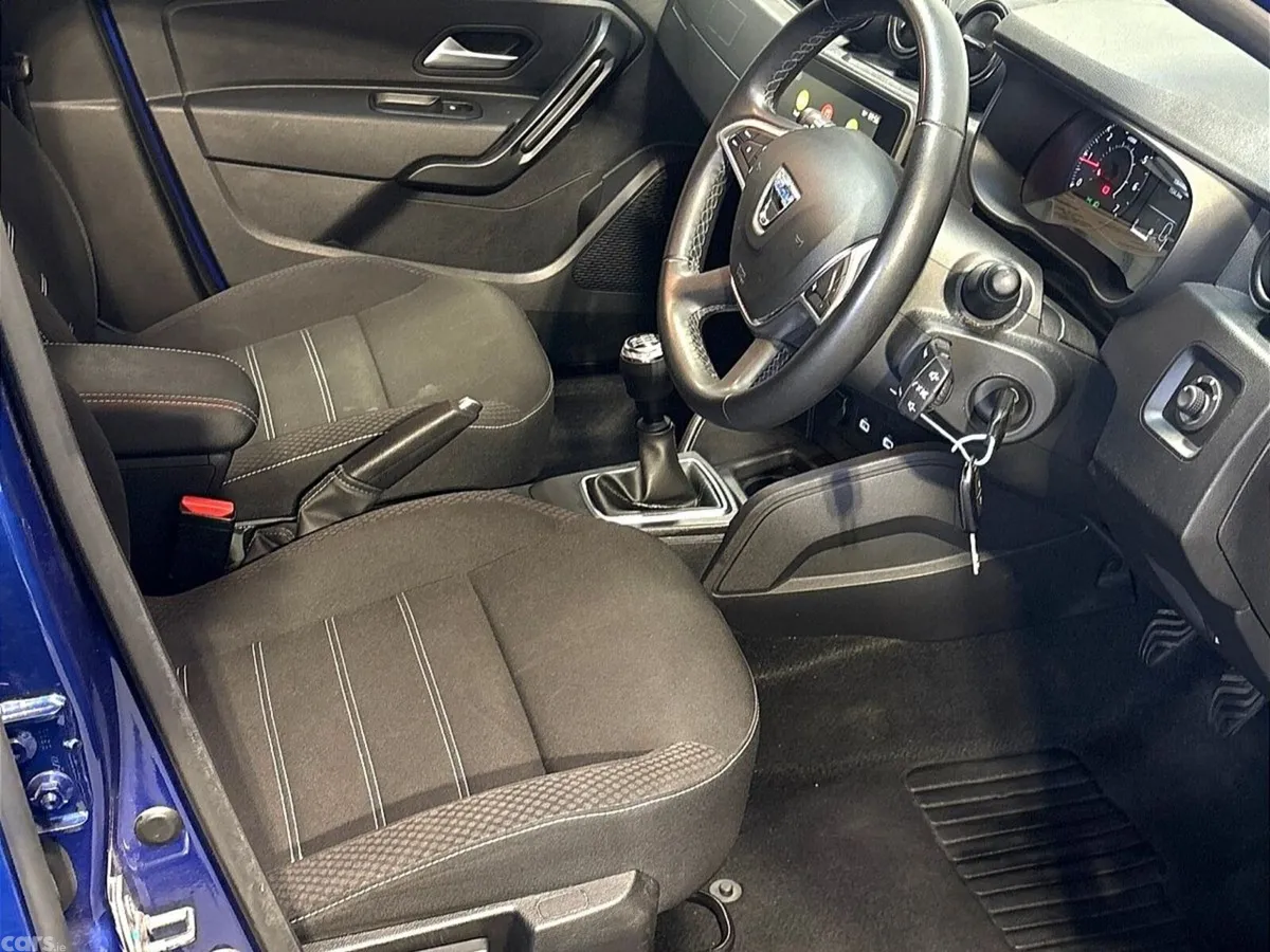 Dacia Duster SUV, Diesel, 2023, Blue
