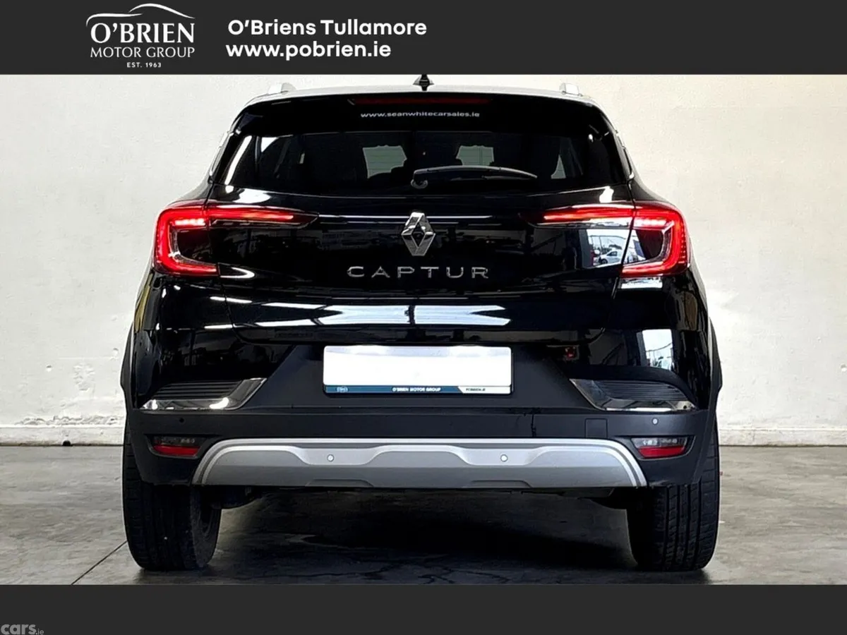Renault Captur Hatchback, Petrol, 2024, Black
