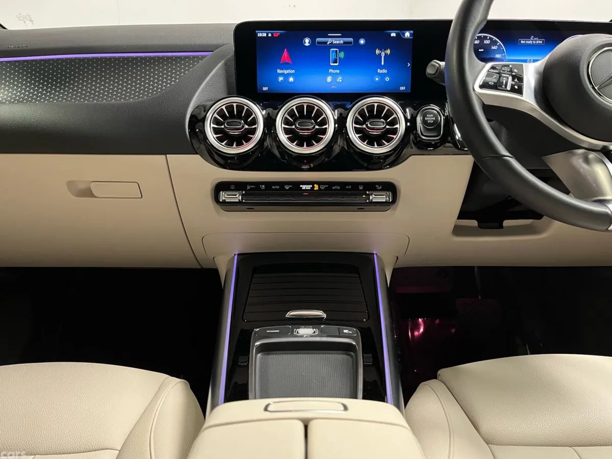 Mercedes-Benz GLA SUV, Petrol Plug-in Hybrid, 2024, Blue