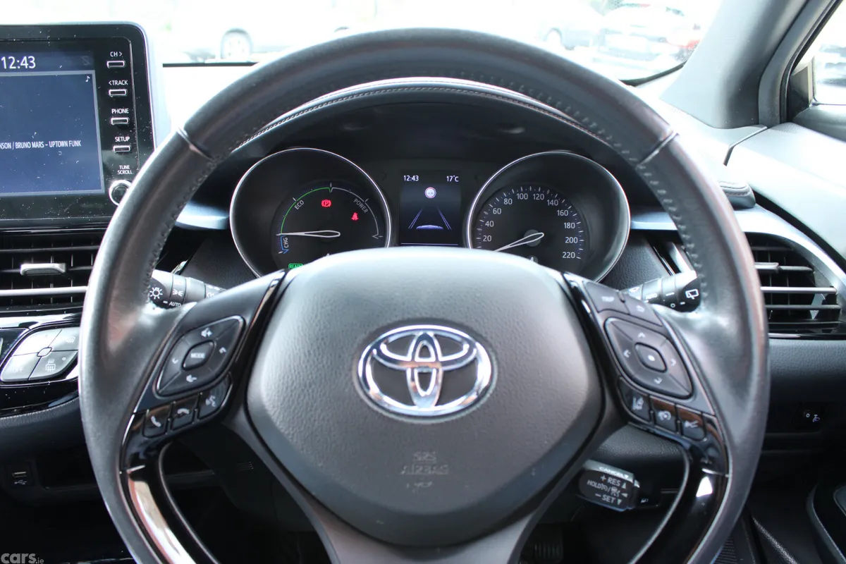Toyota C-HR Hatchback, Petrol Hybrid, 2021, Grey
