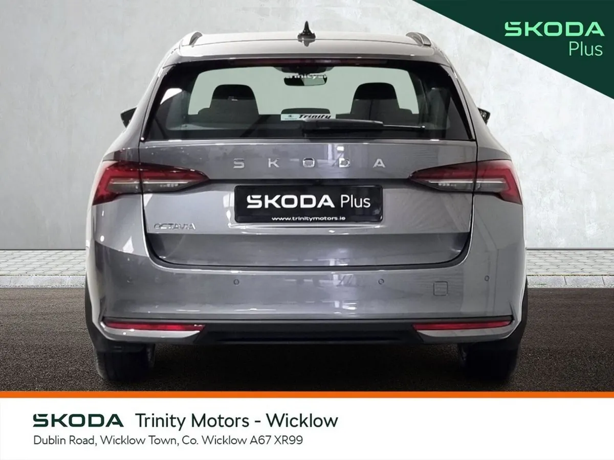 Skoda Octavia Estate, Diesel, 2026, Grey