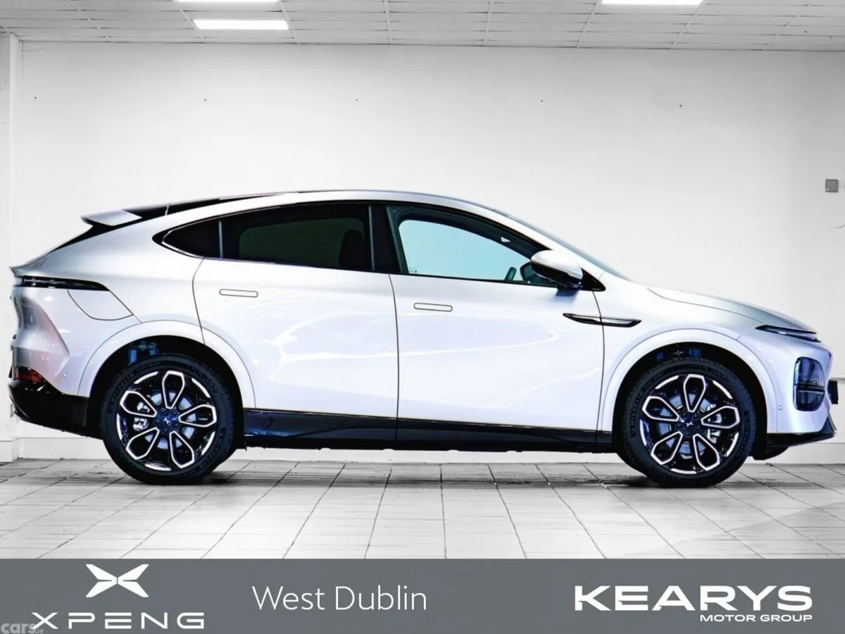 XPeng G6 Hatchback, Electric, 2026, Grey