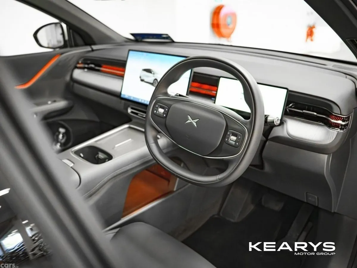 XPeng G6 Hatchback, Electric, 2026, Grey