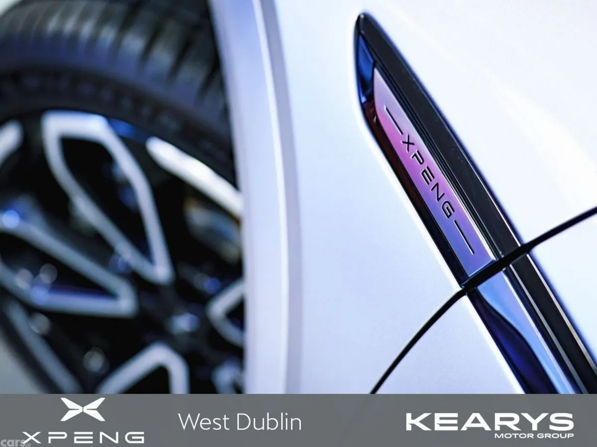 XPeng G6 Hatchback, Electric, 2026, Grey