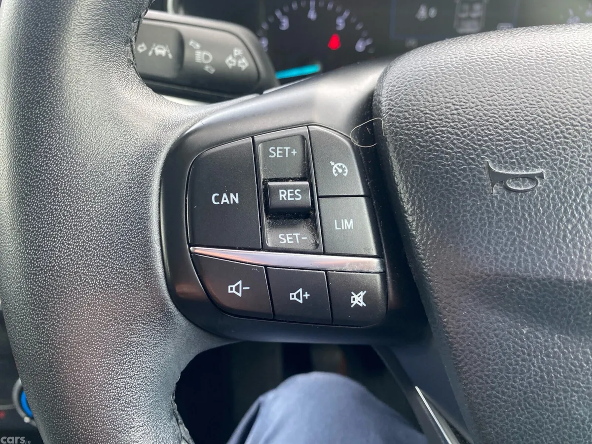 Ford Focus Estate, Petrol, 2020, White