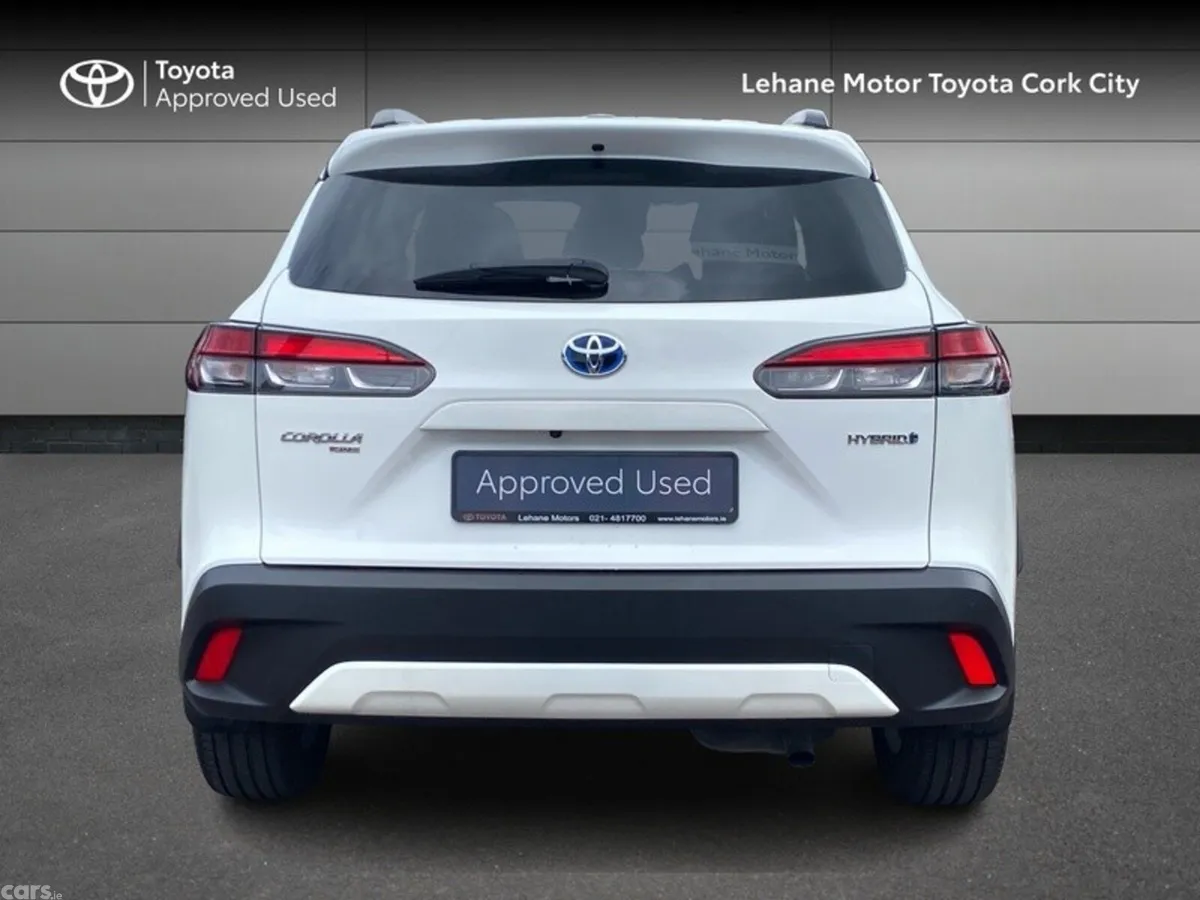 Toyota Corolla Cross SUV, Petrol Hybrid, 2023, White