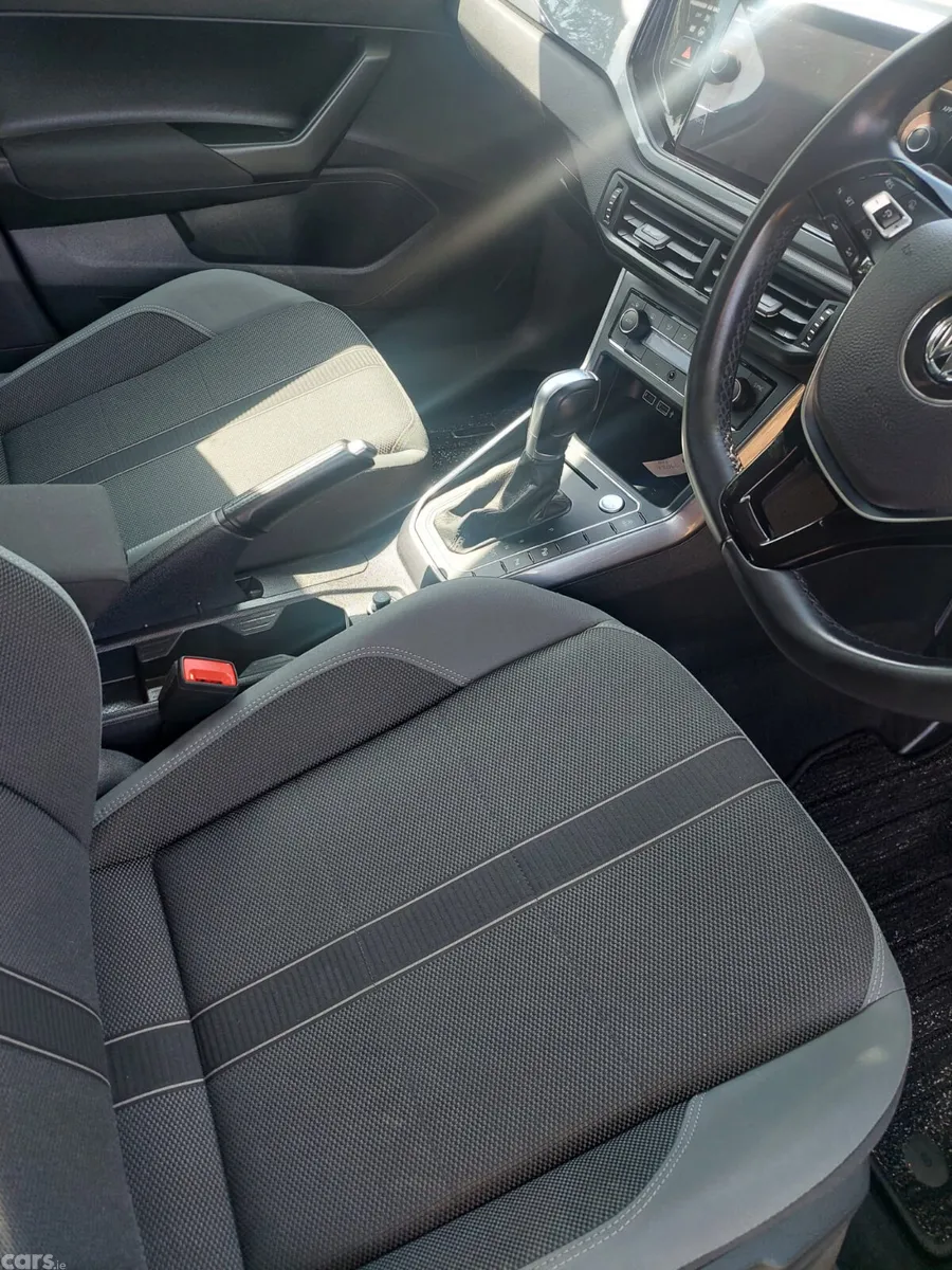Volkswagen Polo Hatchback, Petrol, 2019, White