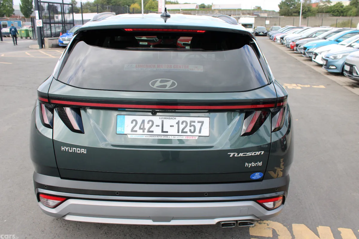 Hyundai Tucson SUV, Petrol Hybrid, 2024, Green