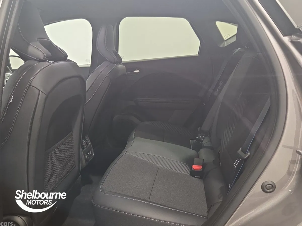 Renault Captur Hatchback, Petrol, 2026, Grey