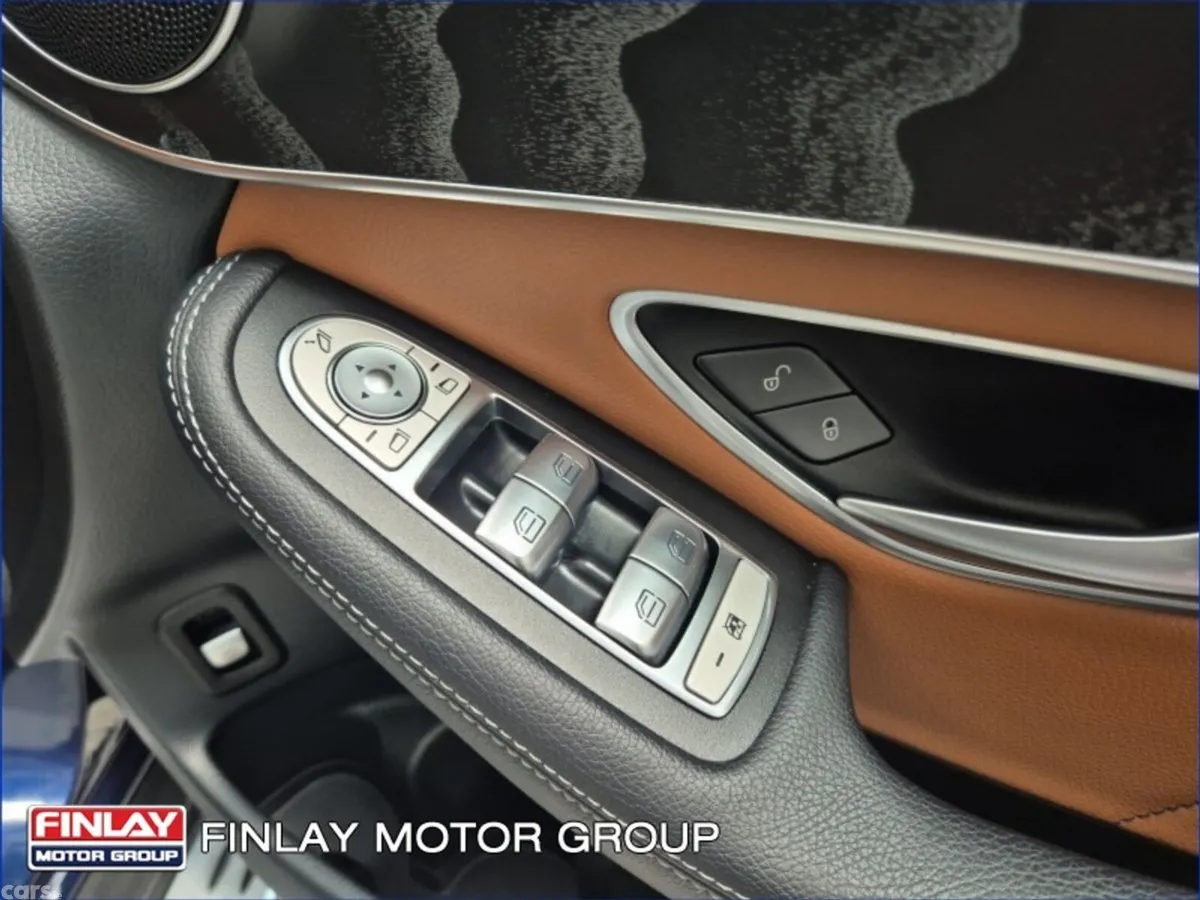 Mercedes-Benz GLC SUV, Diesel Plug-in Hybrid, 2022, Blue
