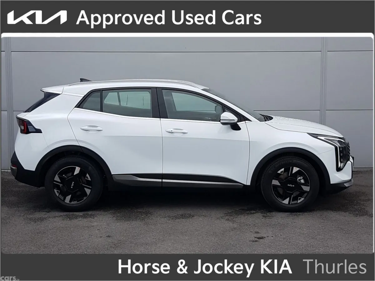 Kia Sportage SUV, Diesel Hybrid, 2026, White