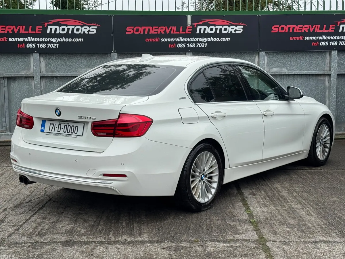 BMW 3-Series Saloon, Petrol Plug-in Hybrid, 2017, White