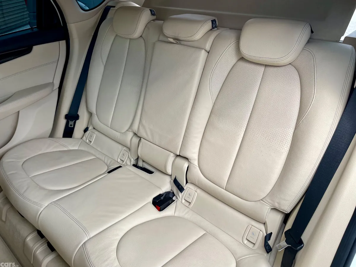 BMW 2-Series Hatchback, Diesel, 2017, White