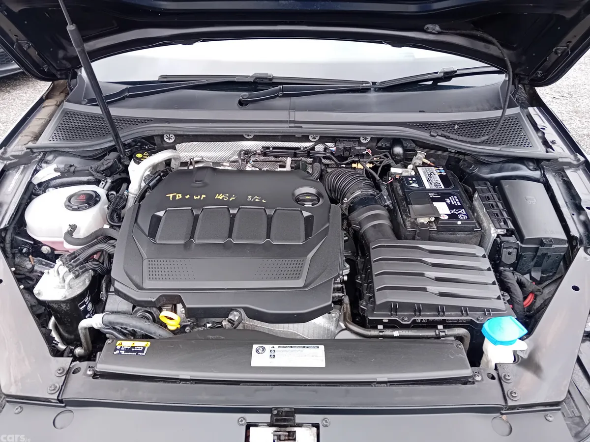 Volkswagen Passat Estate, Diesel, 2020, Black