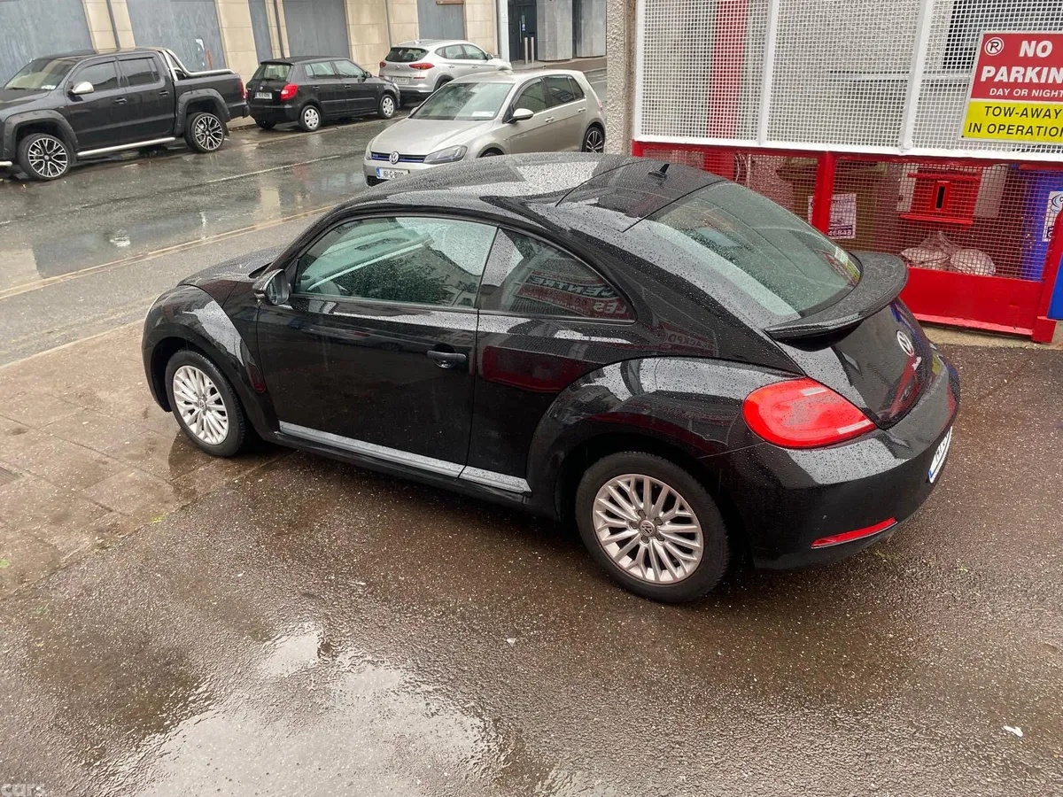 Volkswagen Beetle Hatchback, Diesel, 2014, Black