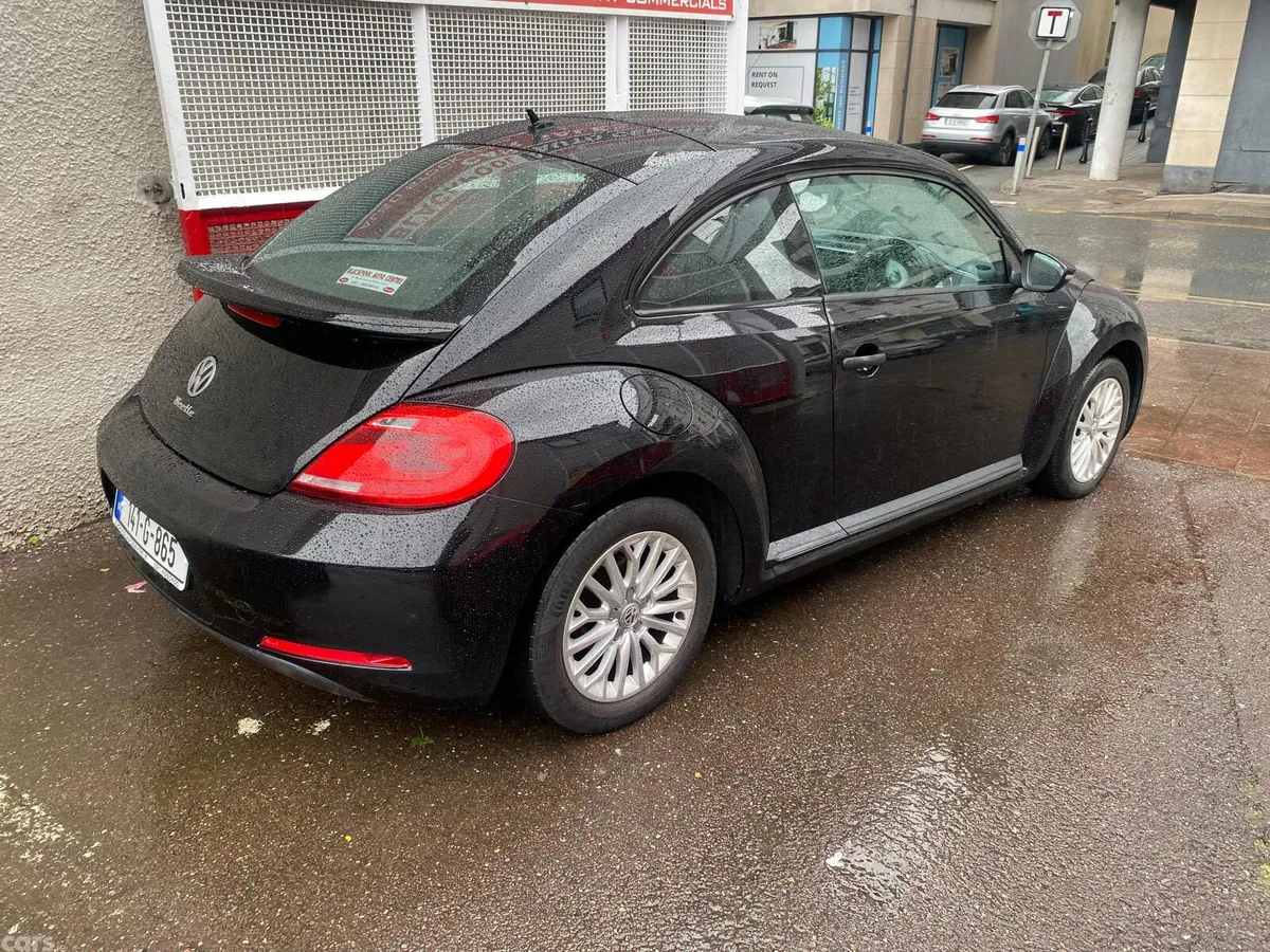 Volkswagen Beetle Hatchback, Diesel, 2014, Black