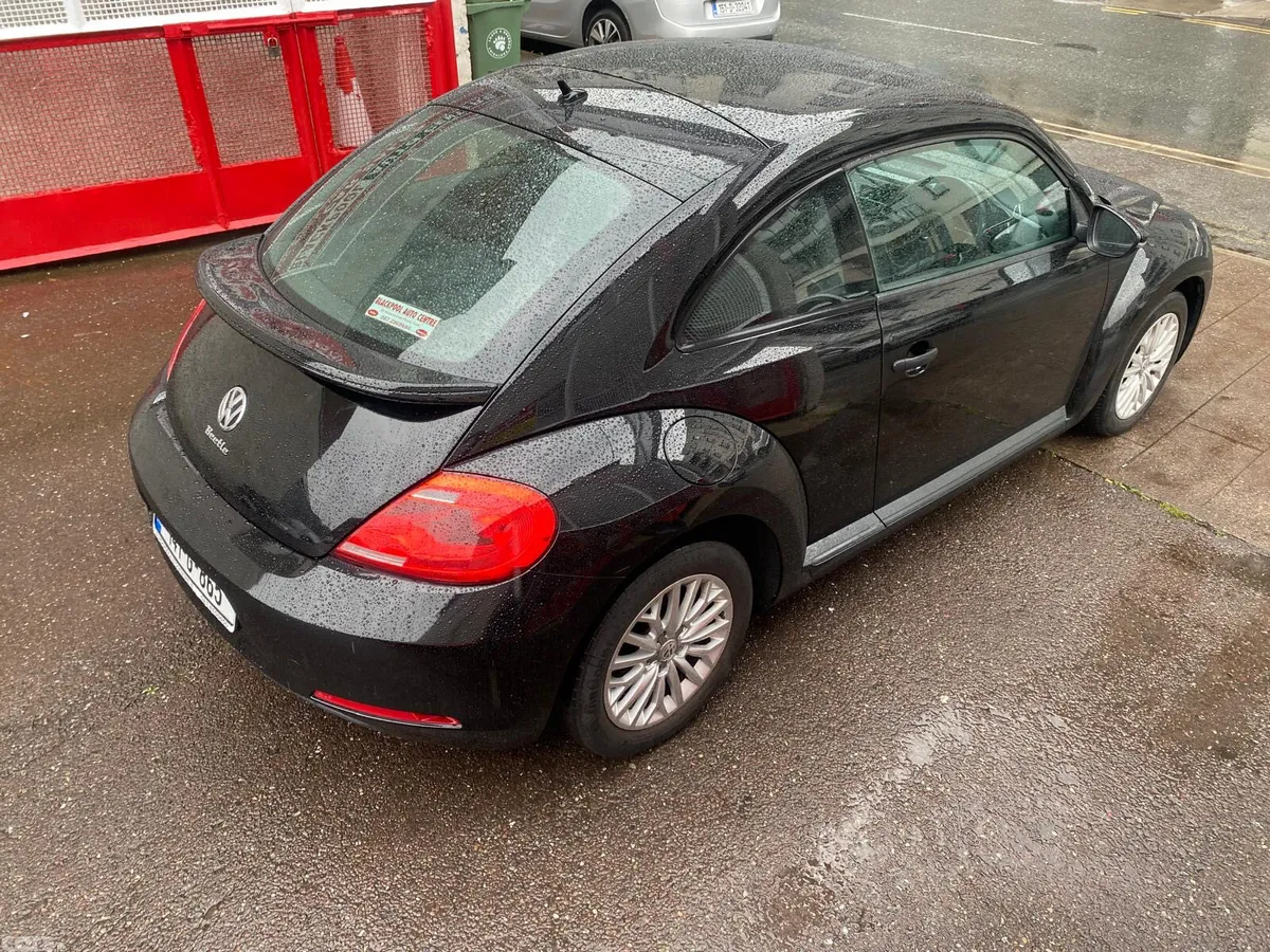 Volkswagen Beetle Hatchback, Diesel, 2014, Black