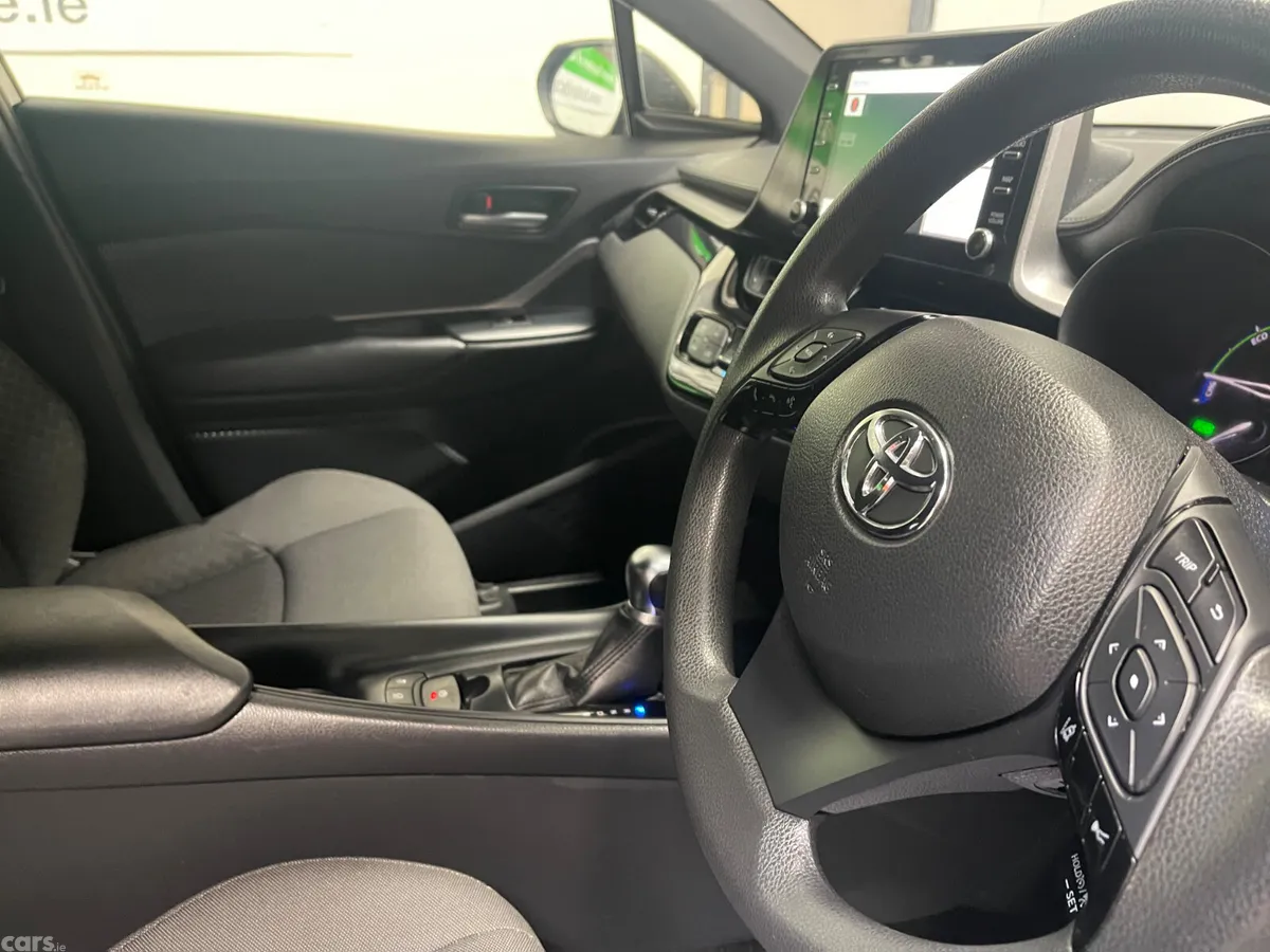 Toyota C-HR SUV, Petrol Hybrid, 2019, Black