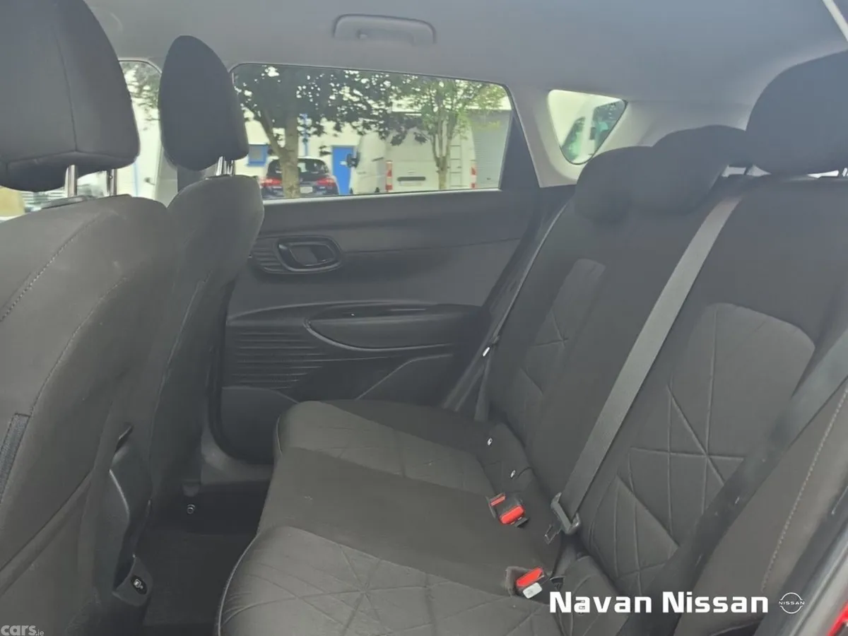Hyundai Bayon Estate, Petrol, 2021, Red