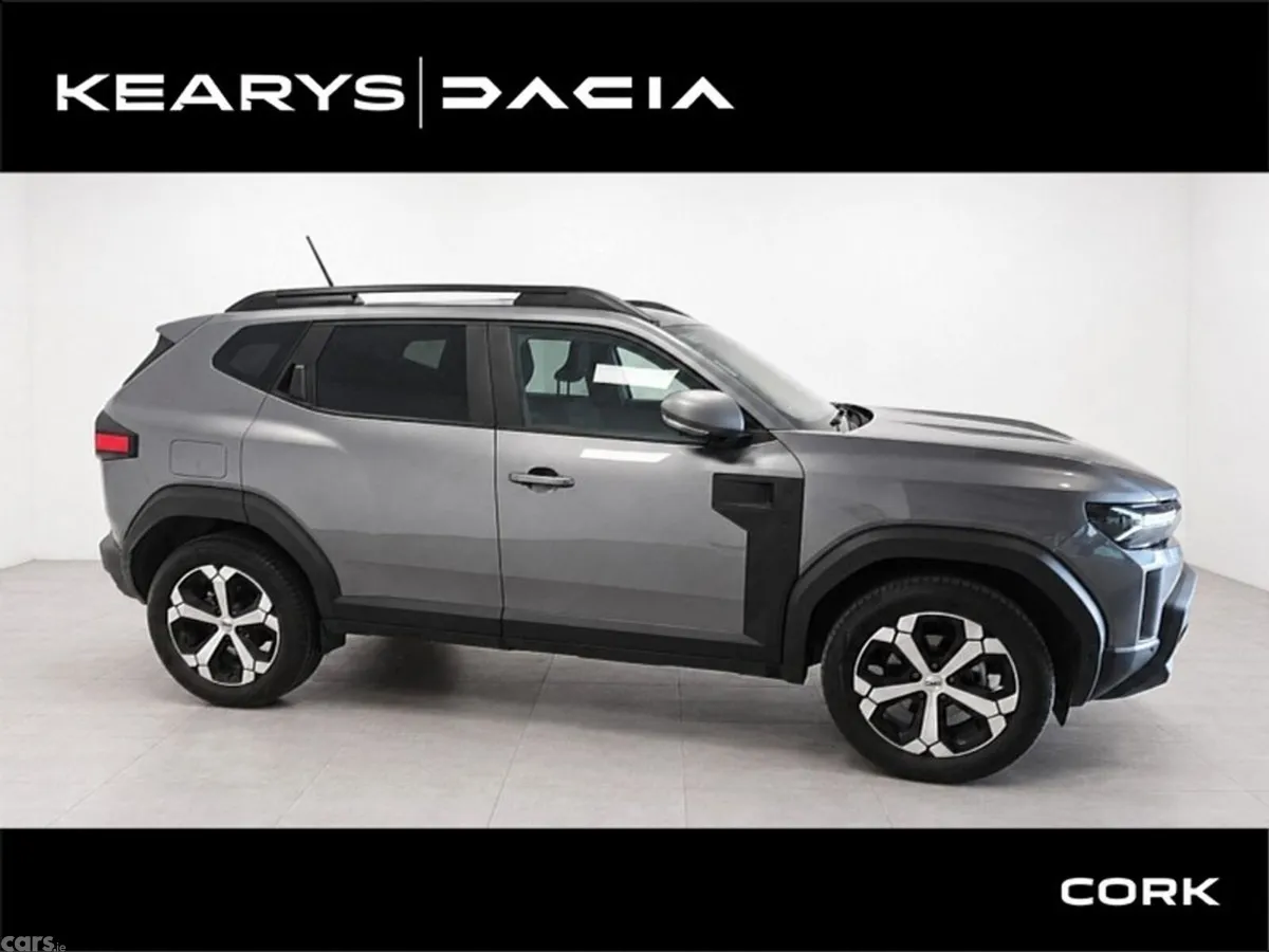 Dacia Duster SUV, Petrol Hybrid, 2026, Grey