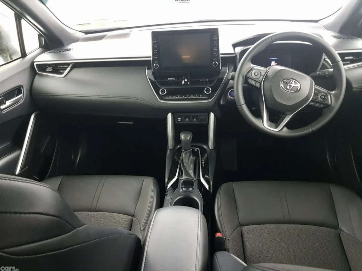 Toyota Corolla Cross SUV, Petrol, 2023, Black