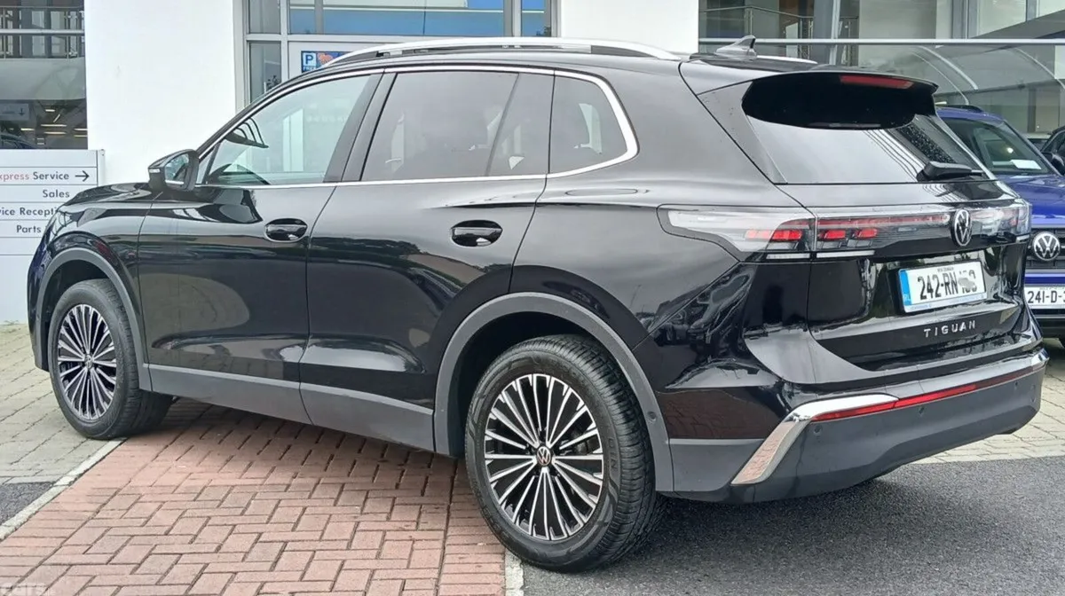 Volkswagen Tiguan SUV, Diesel, 2024, Black