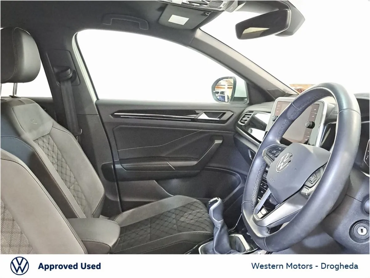 Volkswagen T-Roc SUV, Petrol, 2024, White