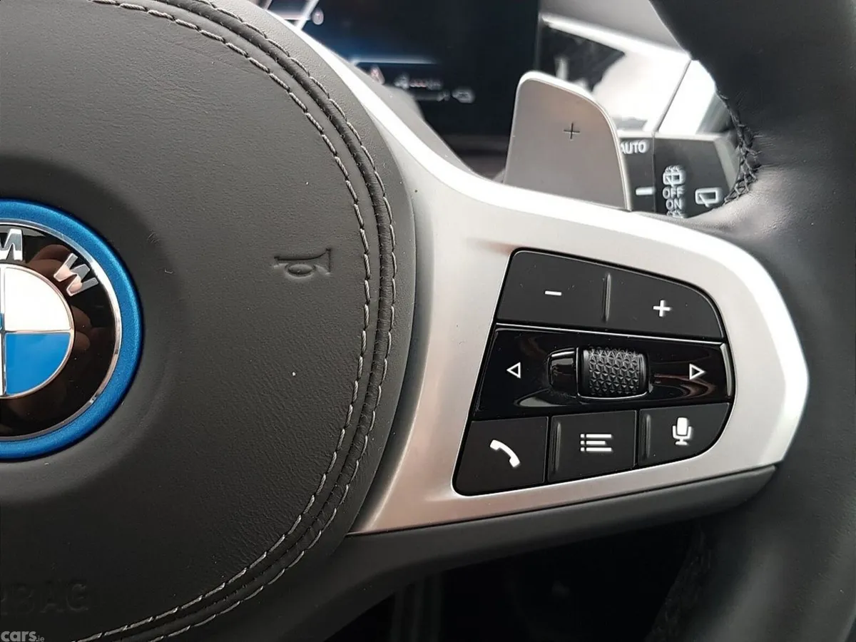 BMW X5 SUV, Petrol Plug-in Hybrid, 2025, Black