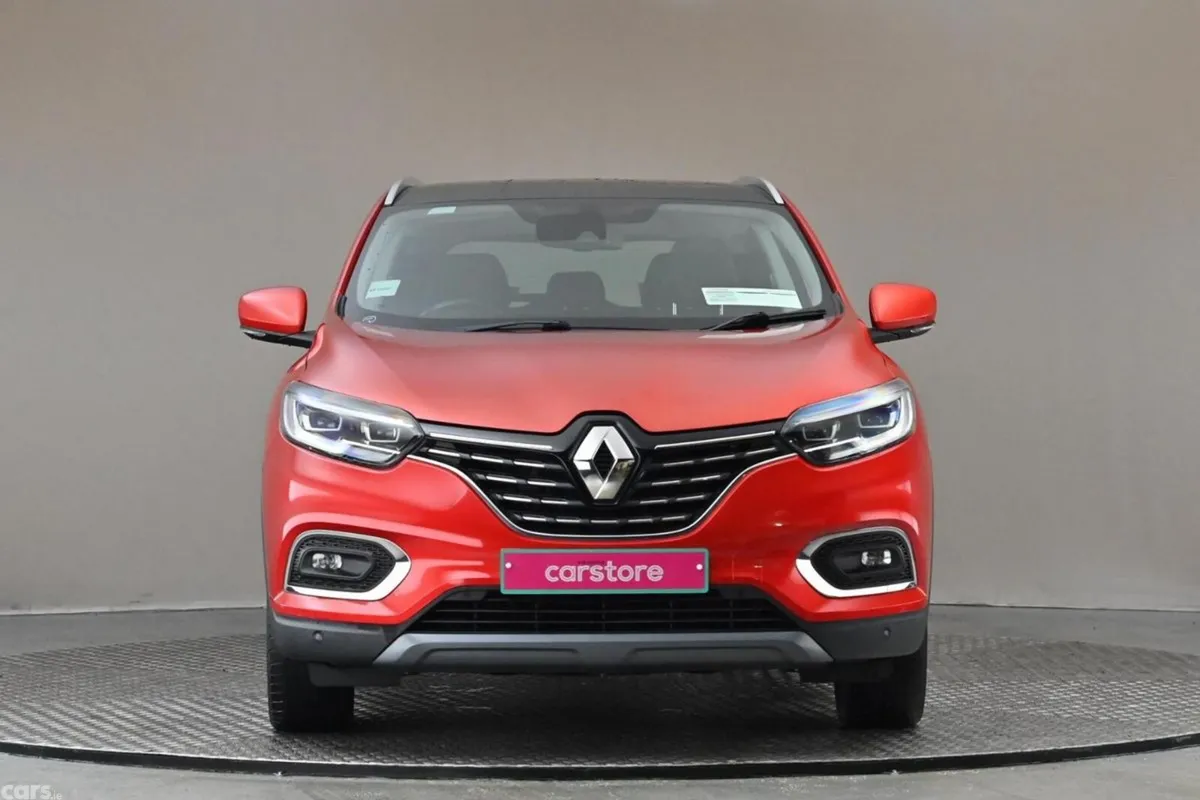 Renault Kadjar SUV, Petrol, 2019, Red