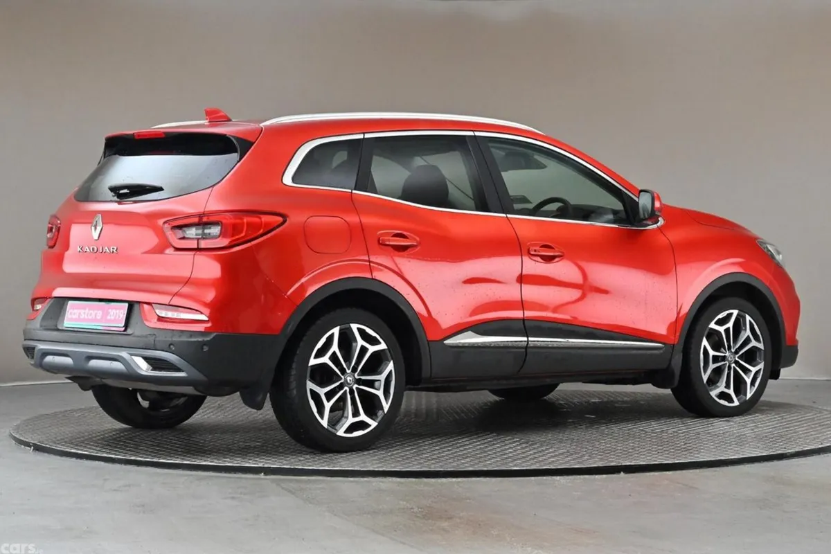 Renault Kadjar SUV, Petrol, 2019, Red