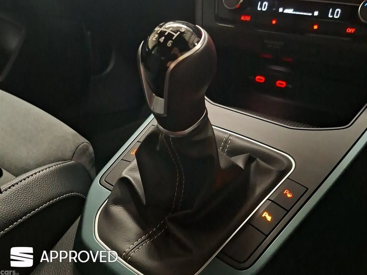 SEAT Arona SUV, Petrol, 2023, White