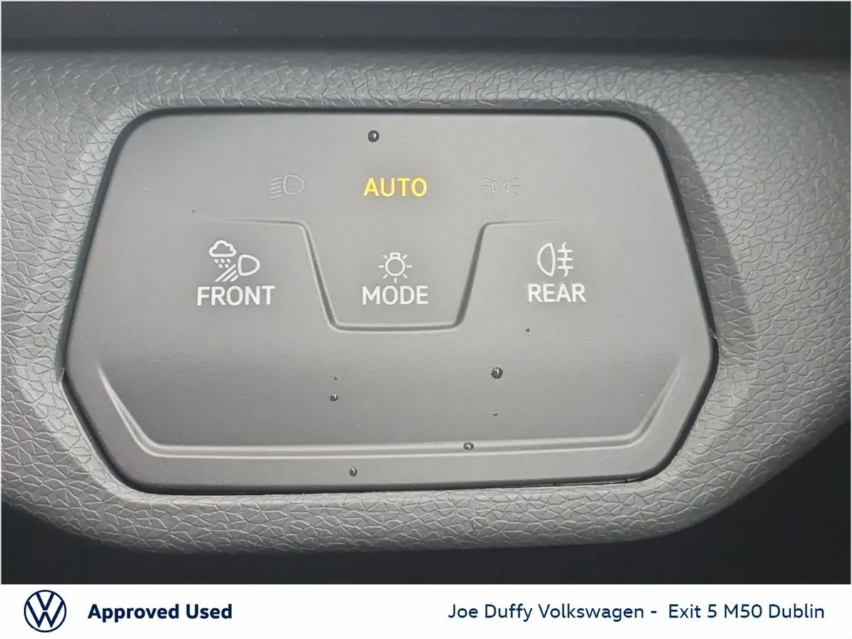 Volkswagen ID.4 Estate, Electric, 2026, White