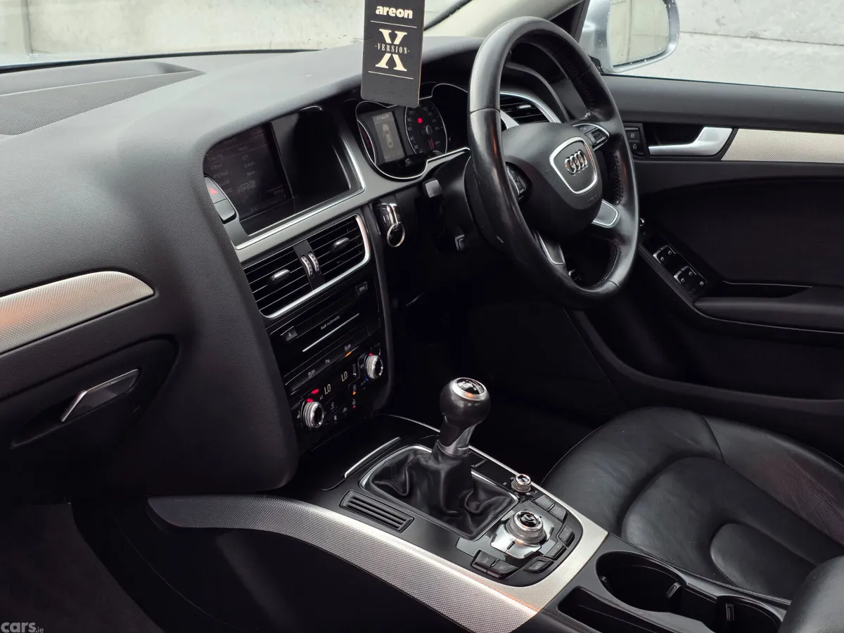 Audi A4 Saloon, Diesel, 2015, Silver