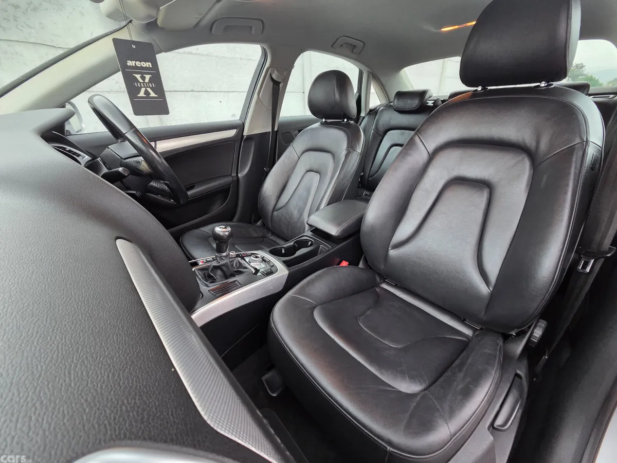 Audi A4 Saloon, Diesel, 2015, Silver