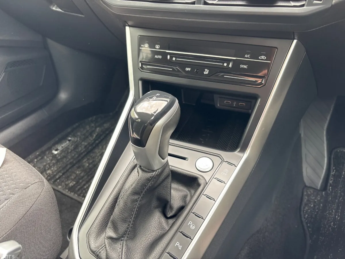 Volkswagen Polo Hatchback, Petrol, 2023, Blue