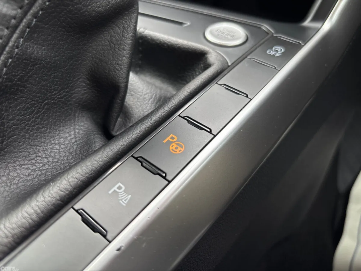 Volkswagen Polo Hatchback, Petrol, 2023, Blue