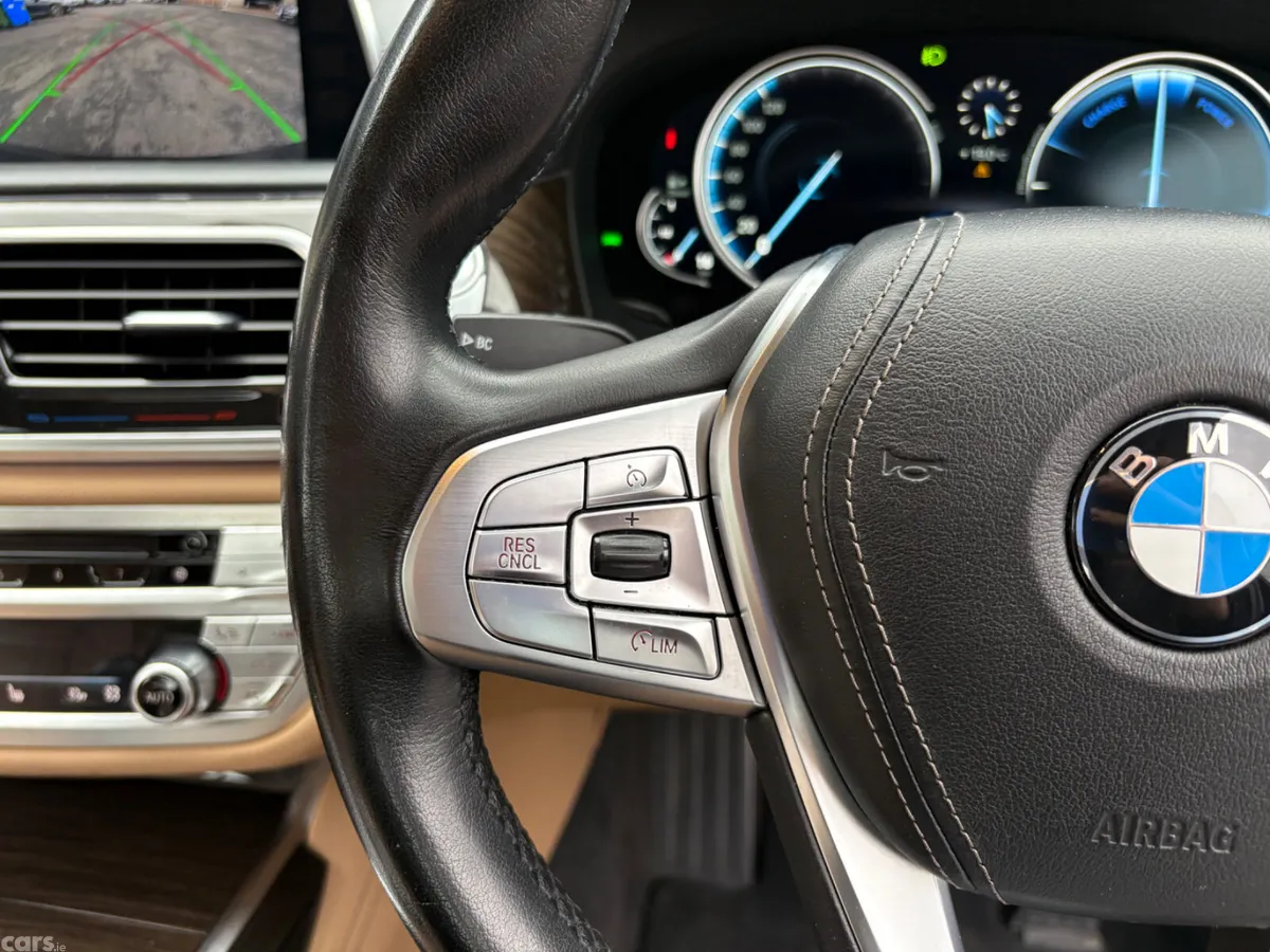 BMW 7-Series Saloon, Diesel, 2016, Black